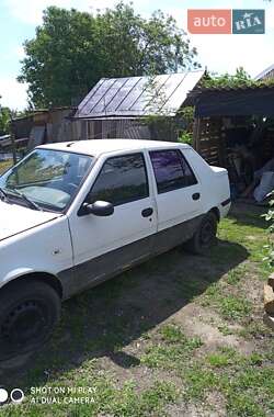 Седан Dacia Solenza 2004 в Чернобае