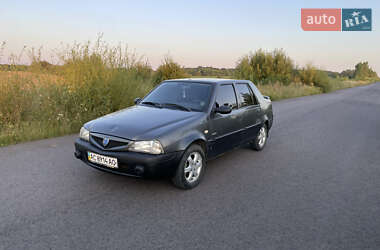 Седан Dacia Solenza 2003 в Турийске