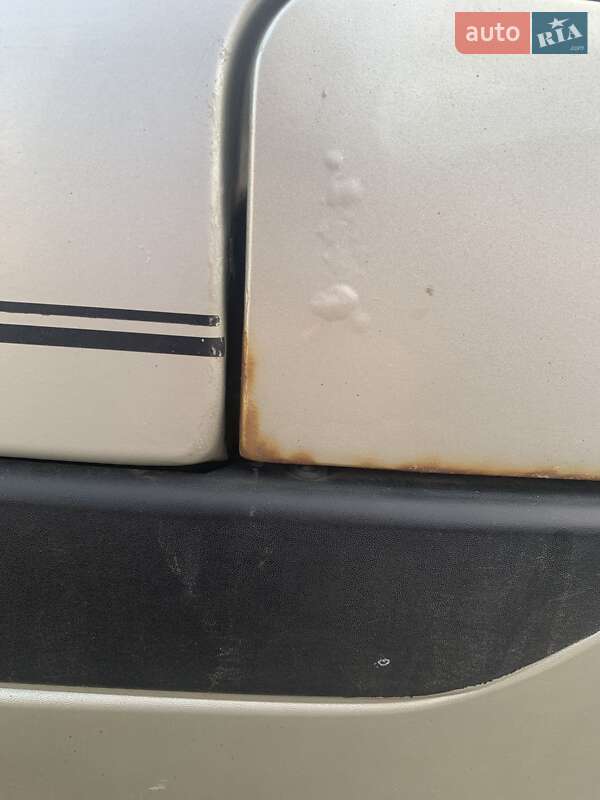 Седан Dacia Solenza 2003 в Кривом Роге