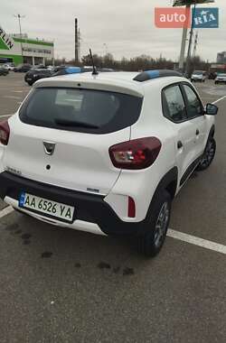 Внедорожник / Кроссовер Dacia Spring 2021 в 