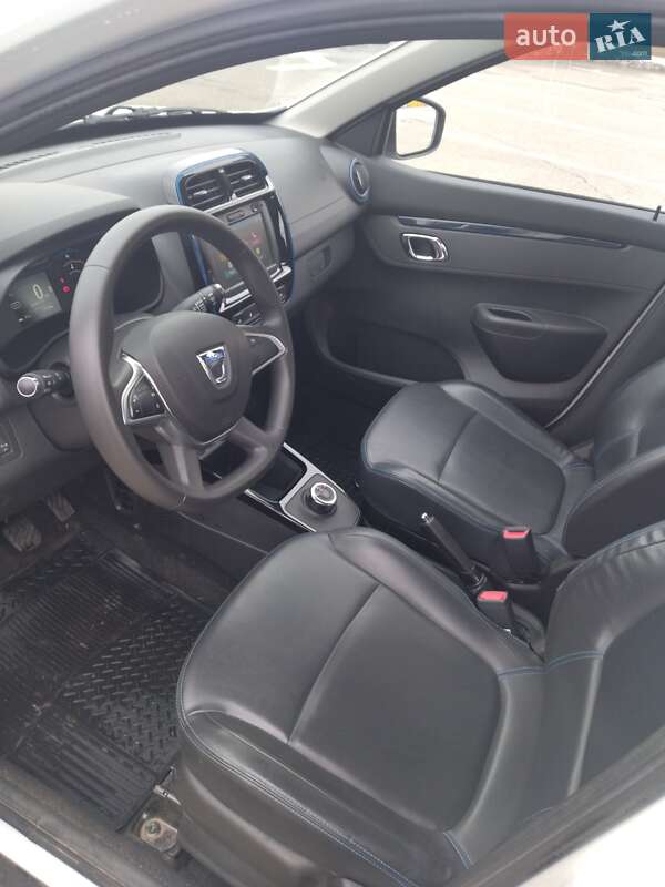 Внедорожник / Кроссовер Dacia Spring 2021 в Киеве