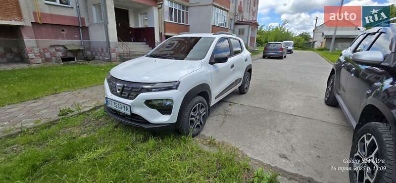 Внедорожник / Кроссовер Dacia Spring 2021 в 