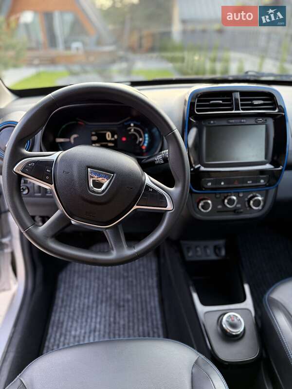 Позашляховик / Кросовер Dacia Spring 2020 в Рівному