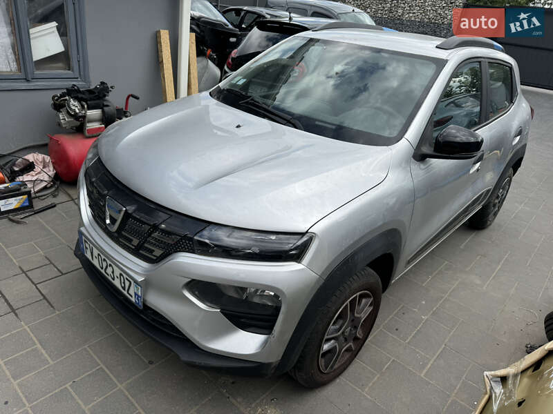 Внедорожник / Кроссовер Dacia Spring 2020 в 