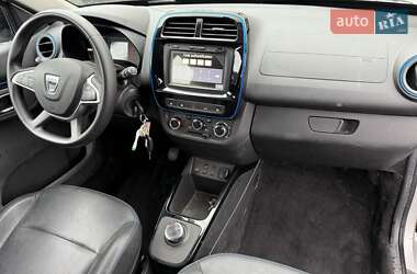 Внедорожник / Кроссовер Dacia Spring 2020 в 