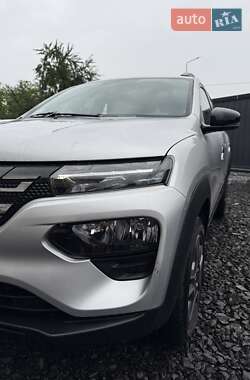 Внедорожник / Кроссовер Dacia Spring 2020 в 