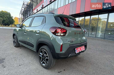 Позашляховик / Кросовер Dacia Spring 2023 в 