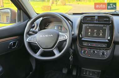 Внедорожник / Кроссовер Dacia Spring 2023 в 