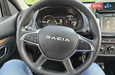Внедорожник / Кроссовер Dacia Spring 2023 в 