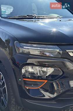 Внедорожник / Кроссовер Dacia Spring 2022 в 
