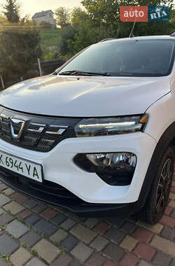 Внедорожник / Кроссовер Dacia Spring 2022 в 