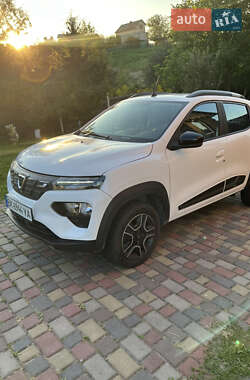 Внедорожник / Кроссовер Dacia Spring 2022 в 