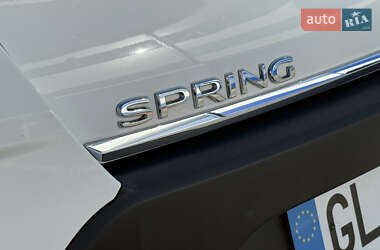 Позашляховик / Кросовер Dacia Spring 2022 в 
