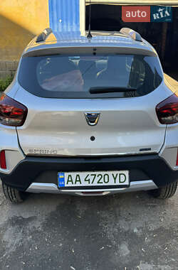 Внедорожник / Кроссовер Dacia Spring 2022 в 