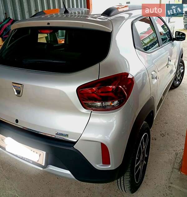 Внедорожник / Кроссовер Dacia Spring 2022 в Глыбокой