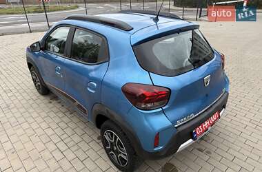 Позашляховик / Кросовер Dacia Spring 2023 в 
