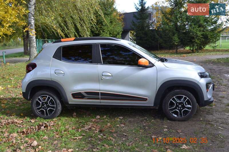 Внедорожник / Кроссовер Dacia Spring 2022 в Глыбокой