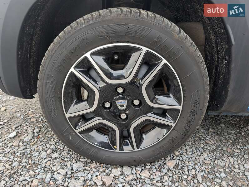 Внедорожник / Кроссовер Dacia Spring 2021 в Ровно