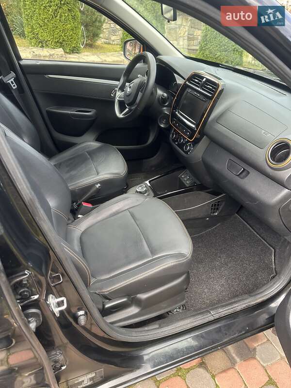 Позашляховик / Кросовер Dacia Spring 2022 в Вигоді