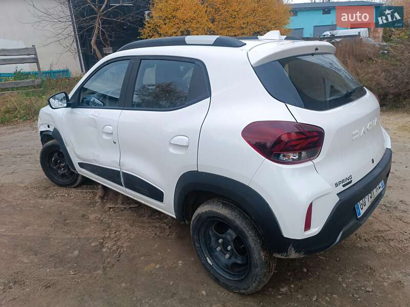 Позашляховик / Кросовер Dacia Spring 2023 в Дубні