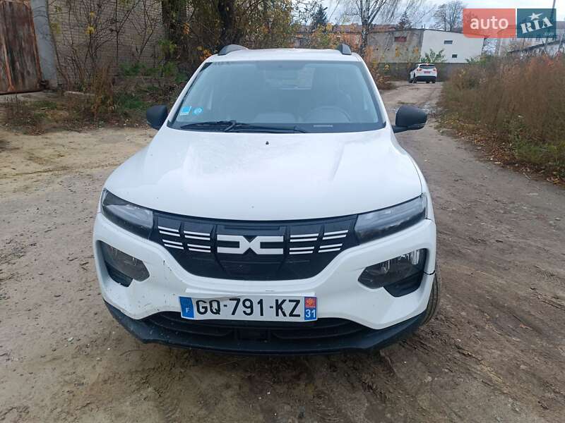 Позашляховик / Кросовер Dacia Spring 2023 в Дубні