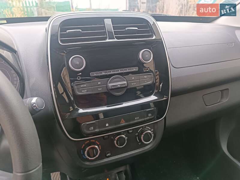 Позашляховик / Кросовер Dacia Spring 2023 в Дубні