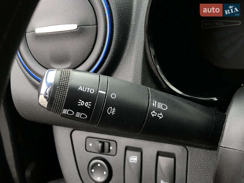 Внедорожник / Кроссовер Dacia Spring 2022 в Николаеве