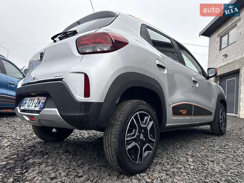 Внедорожник / Кроссовер Dacia Spring 2022 в Луцке