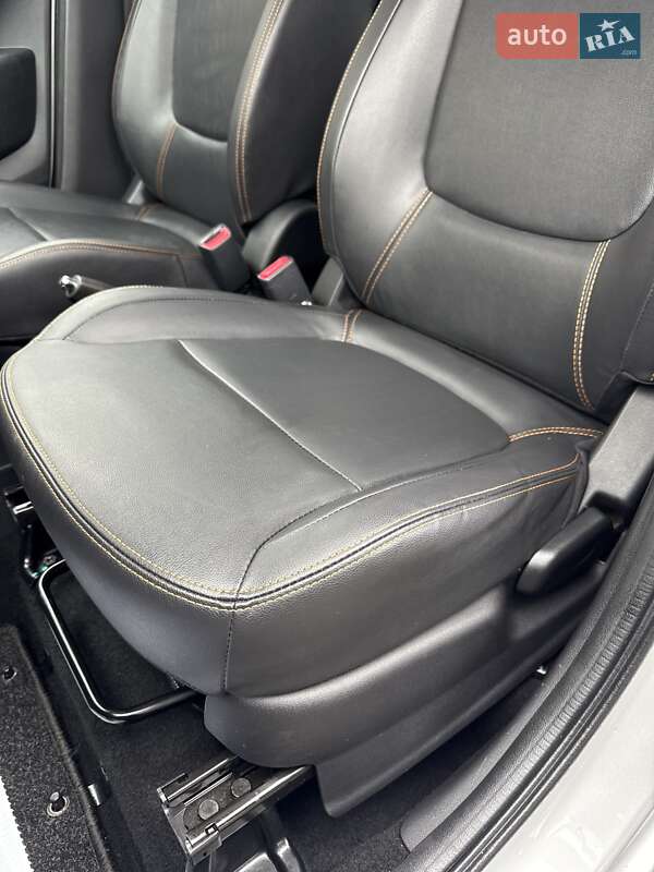 Внедорожник / Кроссовер Dacia Spring 2022 в Луцке