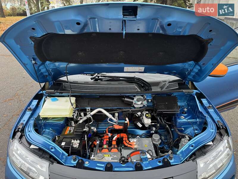 Позашляховик / Кросовер Dacia Spring 2022 в Дніпрі фото 13 Позашляховик / Кросовер Dacia Spring 2022 в Дніпрі