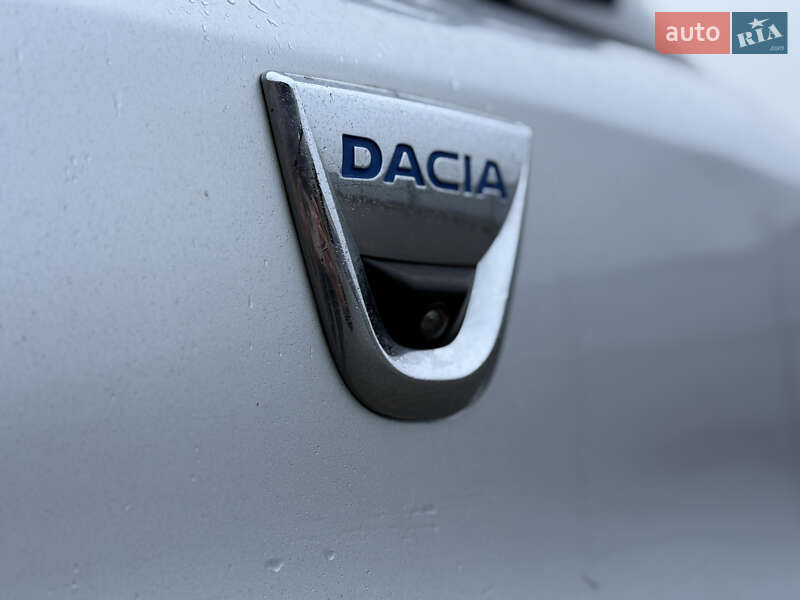 Внедорожник / Кроссовер Dacia Spring 2021 в Луцке