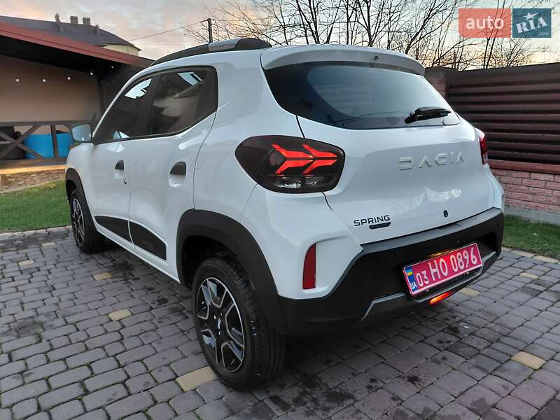 Внедорожник / Кроссовер Dacia Spring 2023 в Ивано-Франковске