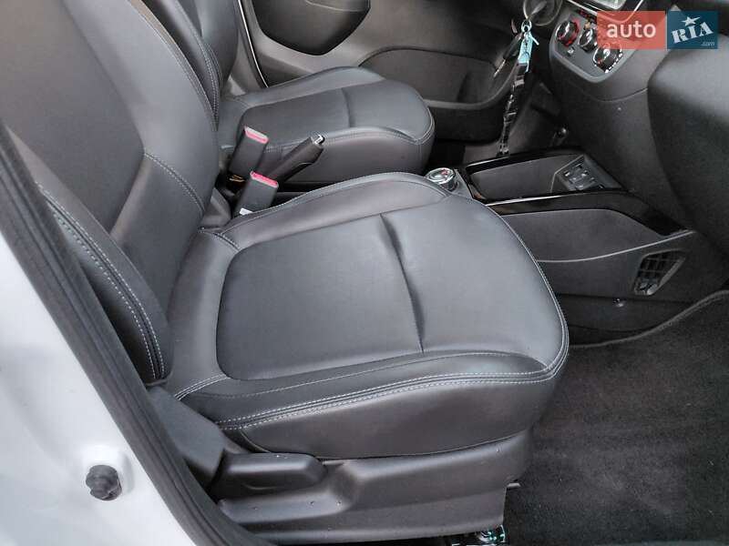 Внедорожник / Кроссовер Dacia Spring 2023 в Ивано-Франковске