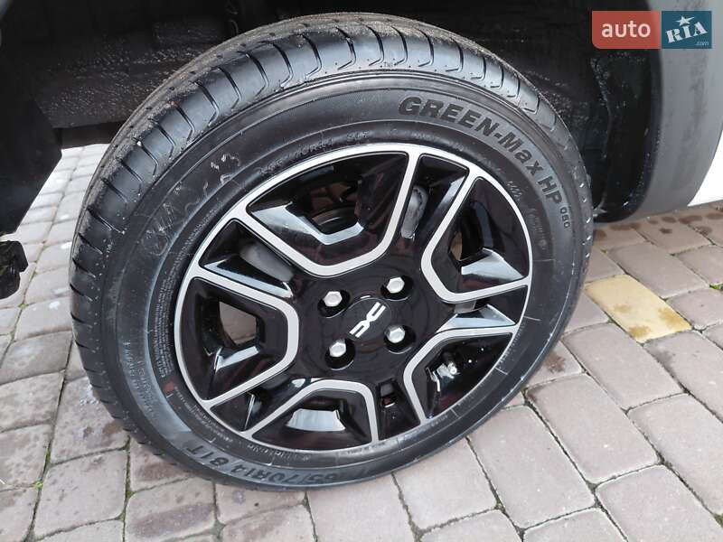 Внедорожник / Кроссовер Dacia Spring 2023 в Ивано-Франковске