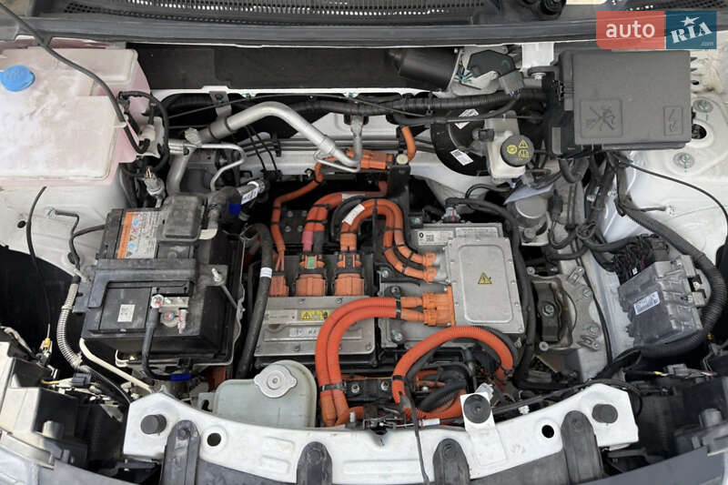 Внедорожник / Кроссовер Dacia Spring 2020 в Киеве