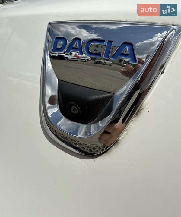 Внедорожник / Кроссовер Dacia Spring 2020 в Киеве