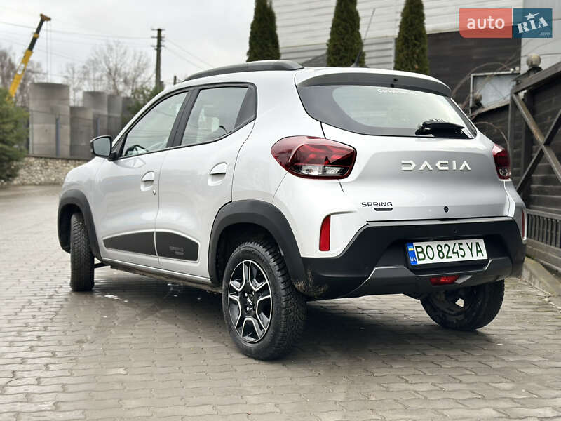 Внедорожник / Кроссовер Dacia Spring 2023 в Тернополе