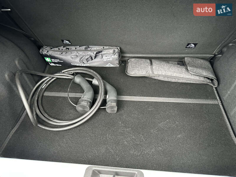 Внедорожник / Кроссовер Dacia Spring 2023 в Тернополе