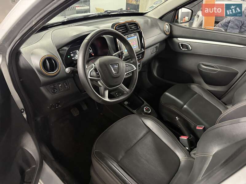 Внедорожник / Кроссовер Dacia Spring 2022 в Луцке