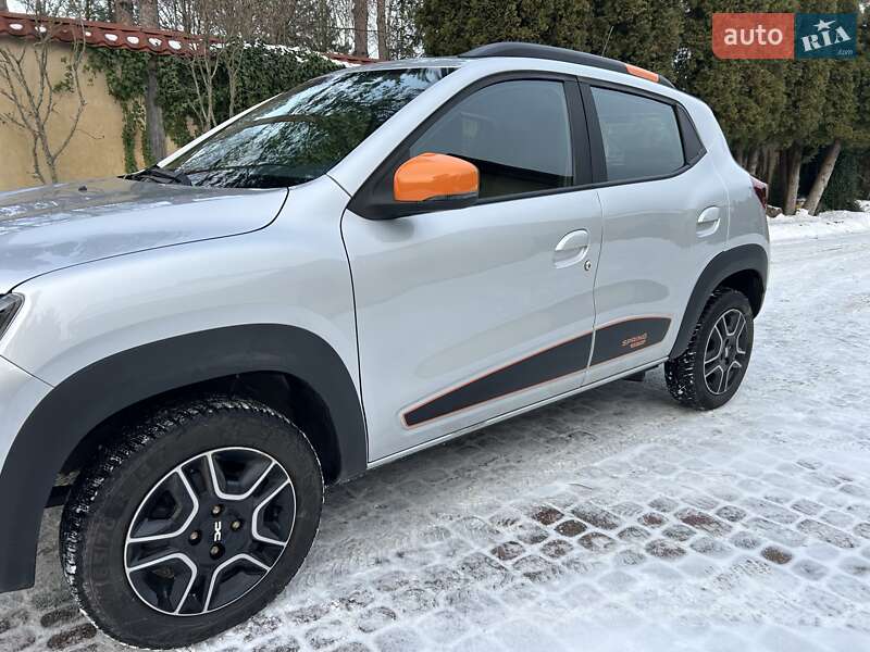Внедорожник / Кроссовер Dacia Spring 2022 в Ровно