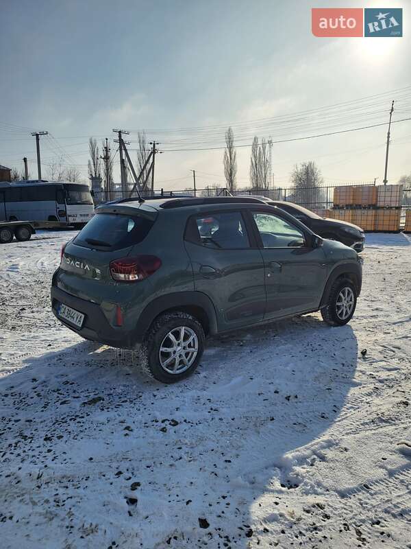 Внедорожник / Кроссовер Dacia Spring 2023 в Новоархангельске