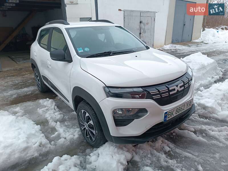 Позашляховик / Кросовер Dacia Spring 2023 в Дубні