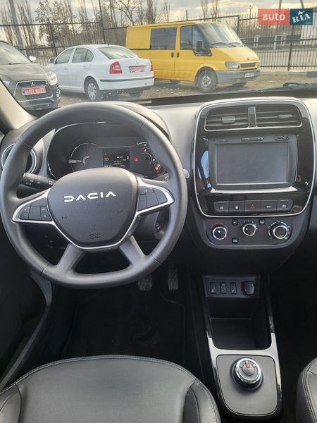 Внедорожник / Кроссовер Dacia Spring 2023 в Новоархангельске