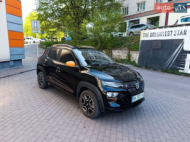 Позашляховик / Кросовер Dacia Spring 2022 в Рівному
