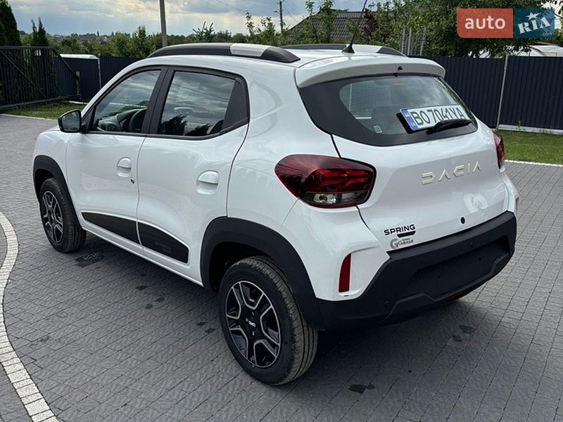 Позашляховик / Кросовер Dacia Spring 2023 в Тернополі