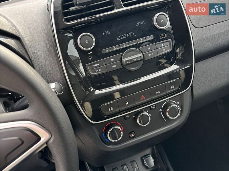 Позашляховик / Кросовер Dacia Spring 2023 в Тернополі