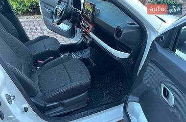 Внедорожник / Кроссовер Dacia Spring 2024 в Ровно