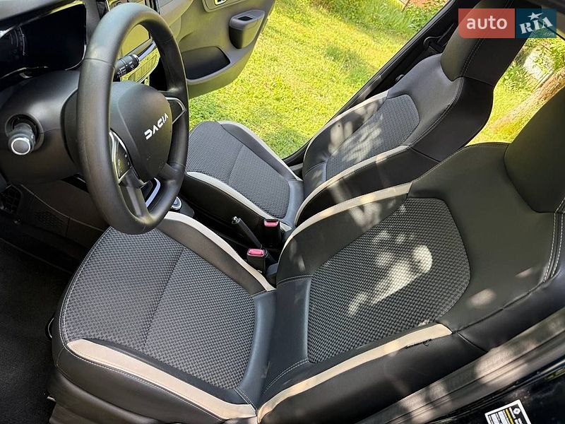 Внедорожник / Кроссовер Dacia Spring 2023 в Бережанах