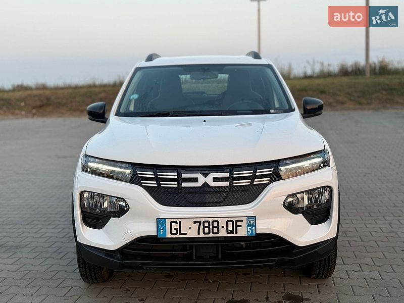 Dacia Spring 2023