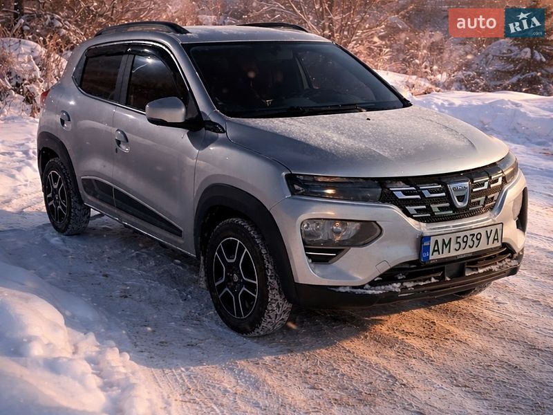 Позашляховик / Кросовер Dacia Spring 2022 в Житомирі
